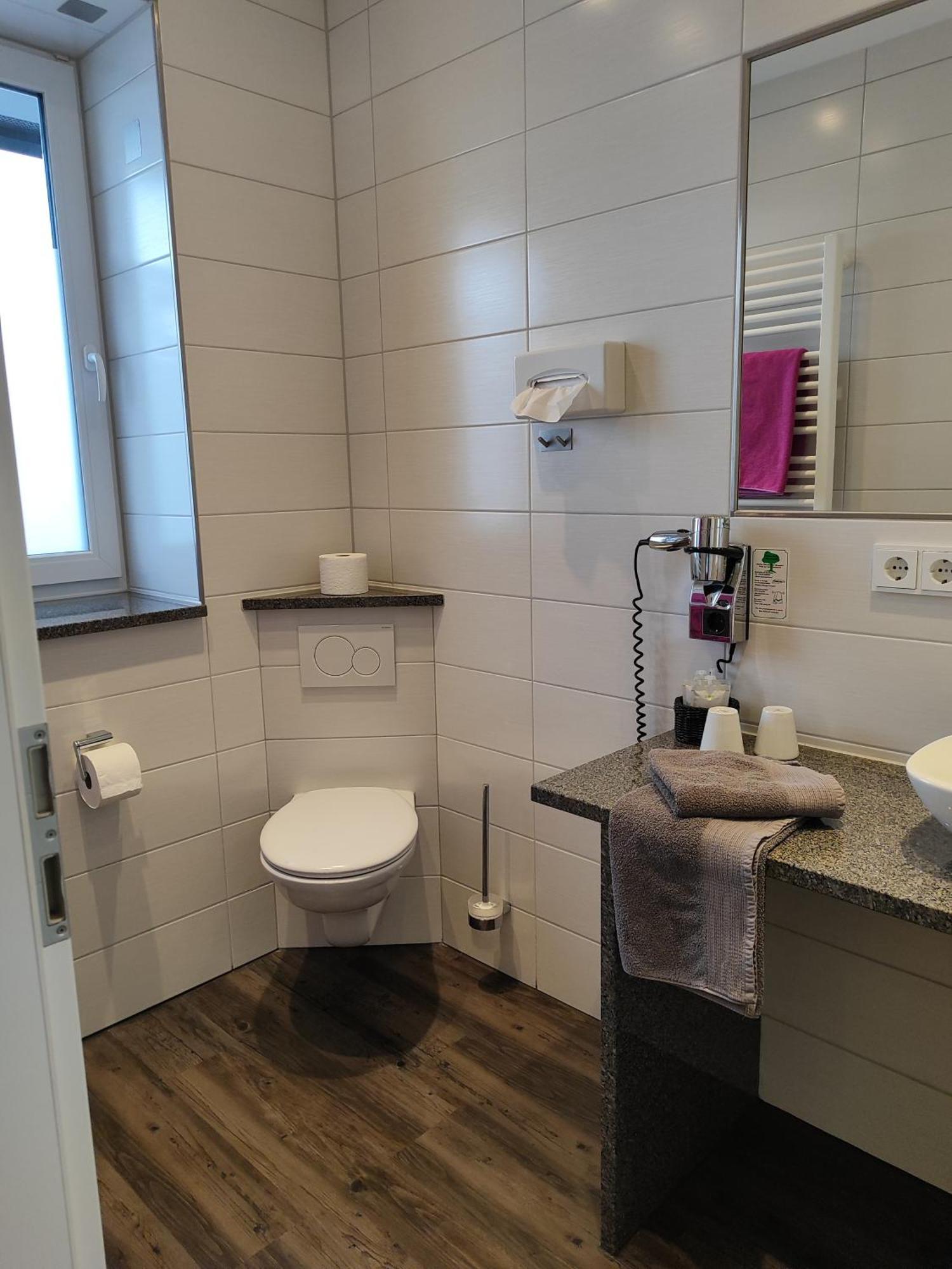Hotel Gaestehaus Stock Zimmer Baeckerstueble Friedrichshafen Bagian luar foto